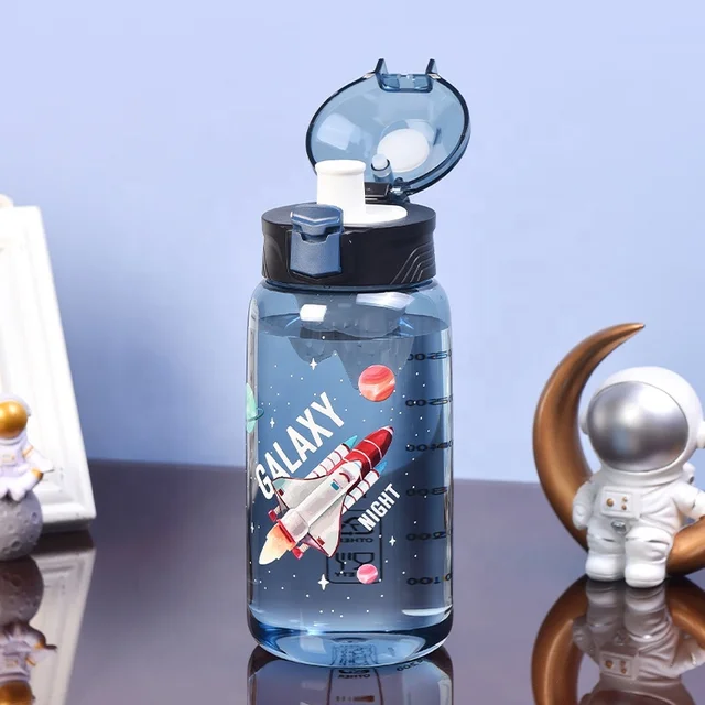 ROCKET SPACE SIPPER BOTTLE