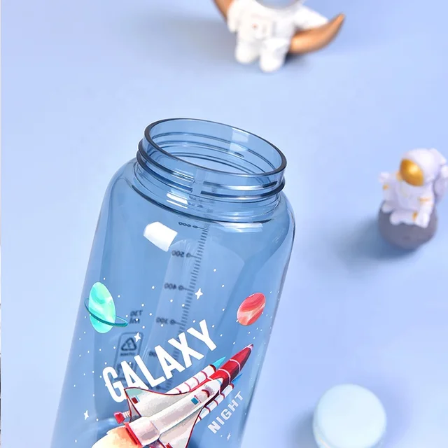 ROCKET SPACE SIPPER BOTTLE