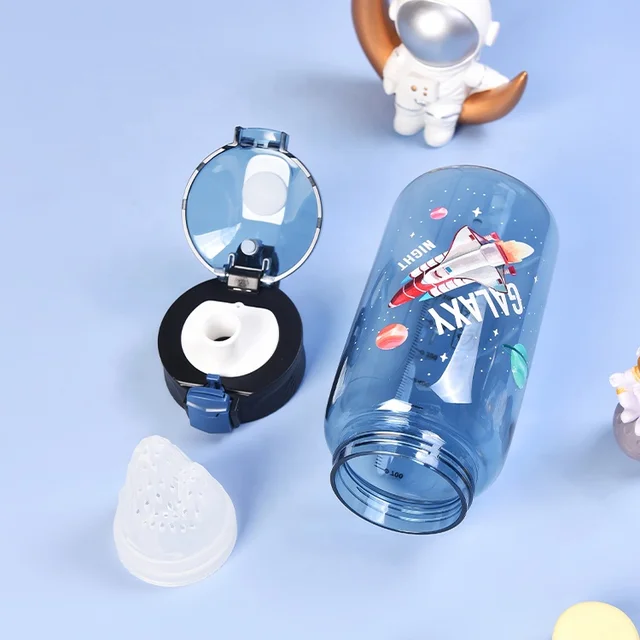 ROCKET SPACE SIPPER BOTTLE