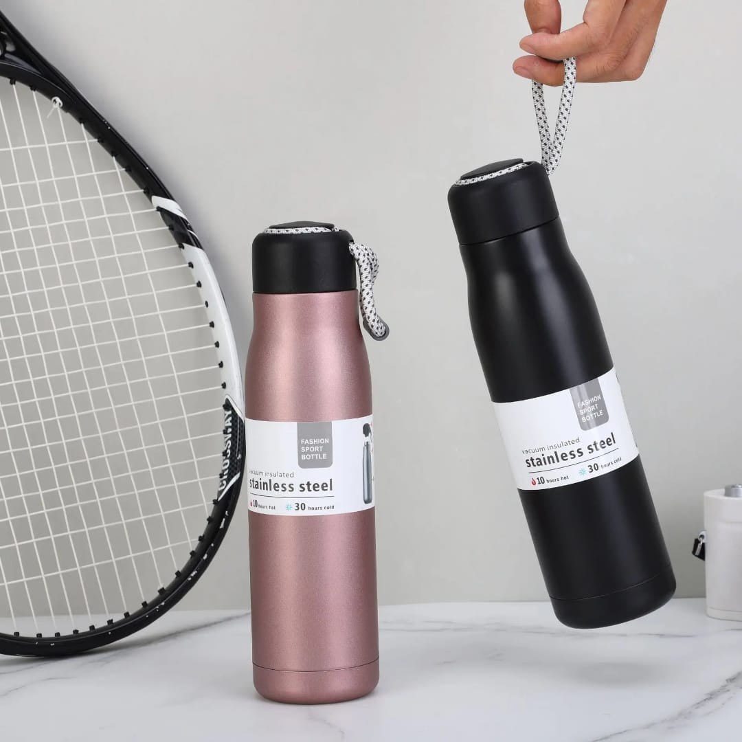 Fashion Sports Stainless Steel Bottle with Rope (580 ml)