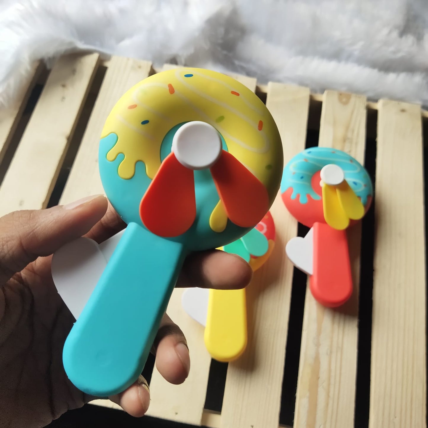 Portable Donut Shape Hand Fan