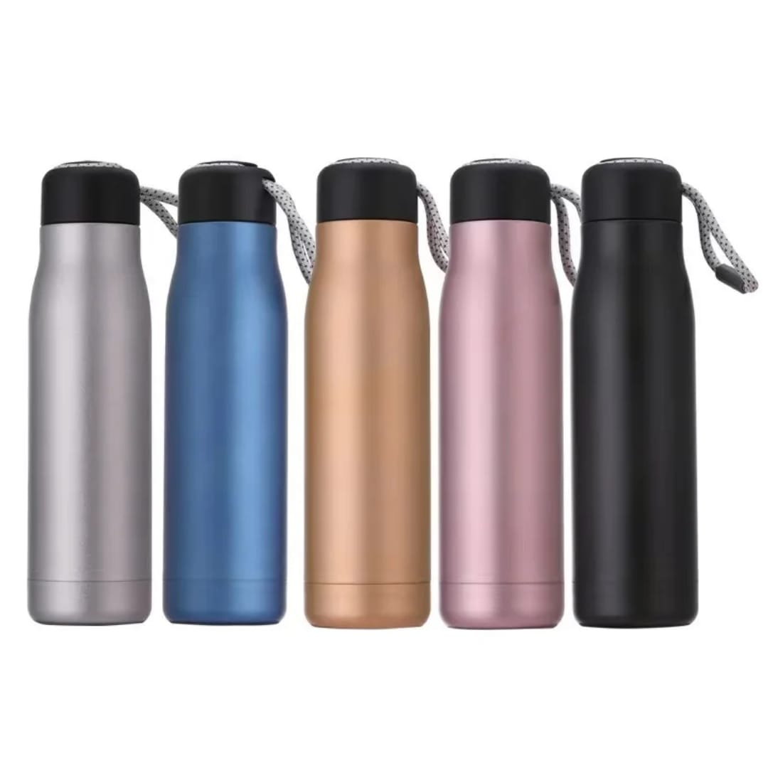 Fashion Sports Stainless Steel Bottle with Rope (580 ml)