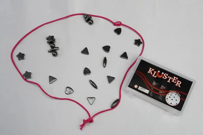 Kluster Magnetic Game