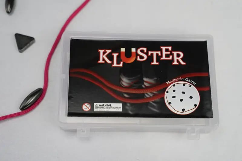 Kluster Magnetic Game